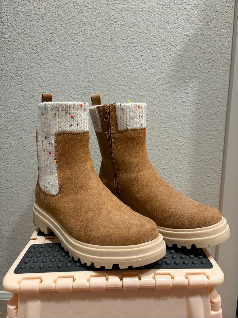 Girls' Laney Zipper Chelsea Boots - Cognac